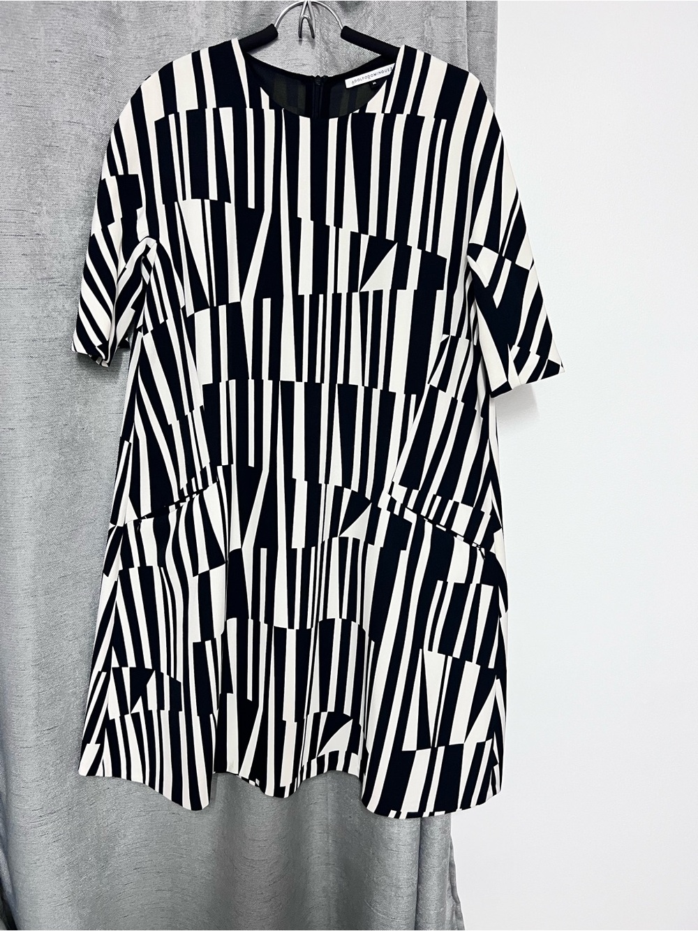 Adolfo Domínguez black and white patterned dress